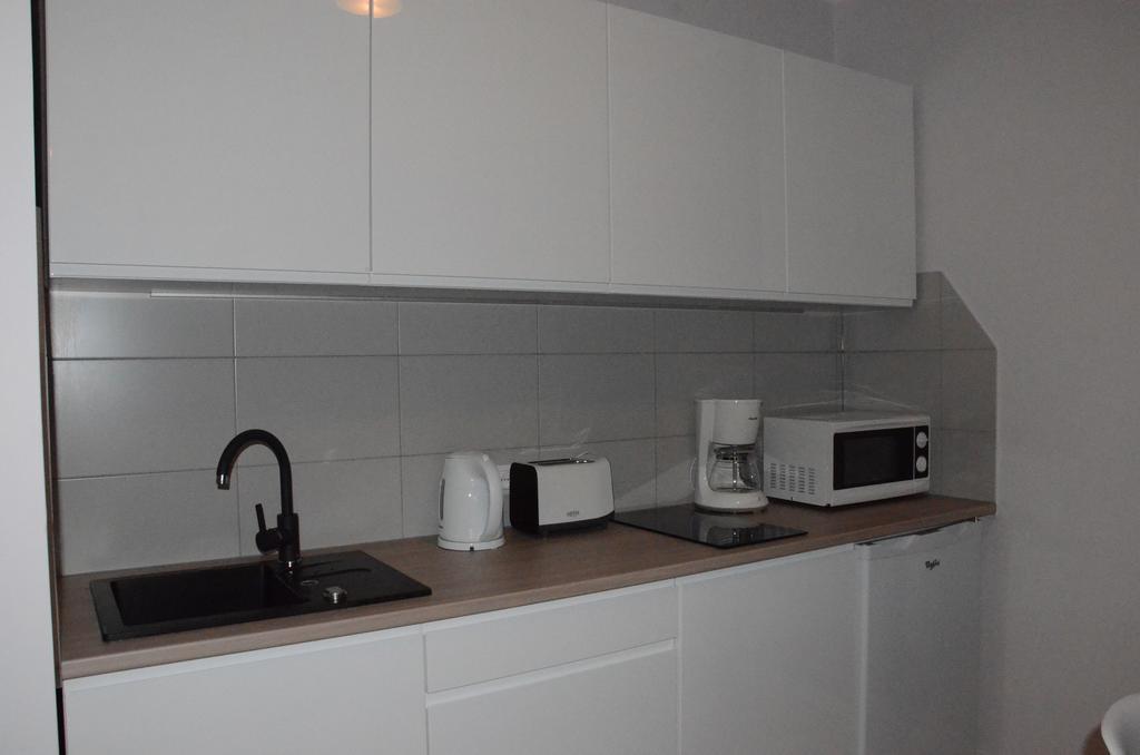 פוגורזליצה Apartament Silver מראה חיצוני תמונה